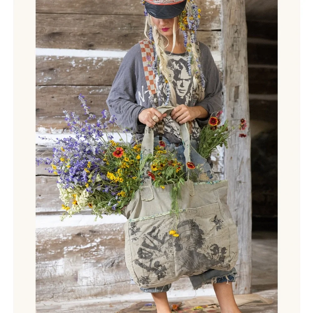 Magnolia Pearl.   OMG!!!  ❤️❤️❤️. The best bag ever!   New - Picture 2 of 13